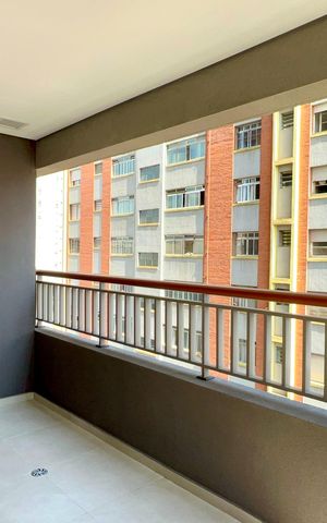 Apartamento à venda com 56m², 2 quartos e 1 vaga Apartamento à venda com 56m², 2 quartos e 1 vagaVaranda