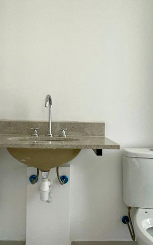 Apartamento à venda com 56m², 2 quartos e 1 vaga Apartamento à venda com 56m², 2 quartos e 1 vagaBanheiro da Suíte