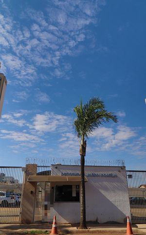 Apartamento para alugar com 52m², 2 quartos e 1 vagaFachada e portaria