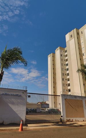 Apartamento para alugar com 52m², 2 quartos e 1 vagaFachada