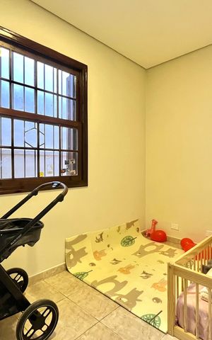 Casa à venda com 134m², 2 quartos e 2 vagas Casa à venda com 134m², 2 quartos e 2 vagasQuarto 2
