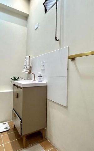 Casa à venda com 134m², 2 quartos e 2 vagas Casa à venda com 134m², 2 quartos e 2 vagasBanheiro da Suíte