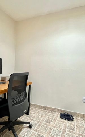 Casa à venda com 134m², 2 quartos e 2 vagas Casa à venda com 134m², 2 quartos e 2 vagasEdícula