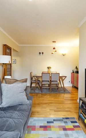 Apartamento à venda com 73m², 2 quartos e sem vagaSala