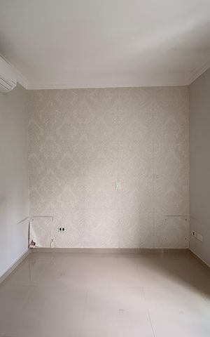 Casa para alugar com 92m², 2 quartos e 2 vagasSuite 1