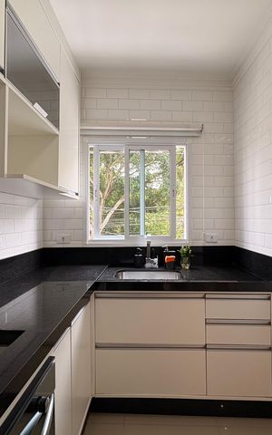 Casa para alugar com 92m², 2 quartos e 2 vagasCozinha