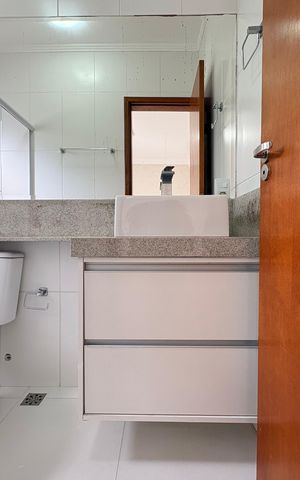 Casa para alugar com 92m², 2 quartos e 2 vagasBanheiro da Suíte 1