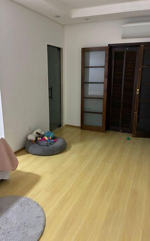 Casa à venda com 206m², 3 quartos e 2 vagas Casa à venda com 206m², 3 quartos e 2 vagasQuarto