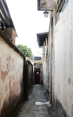 Casa para alugar com 80m², 1 quarto e sem vaga Casa para alugar com 80m², 1 quarto e sem vagaCorredor da Entrada Individual