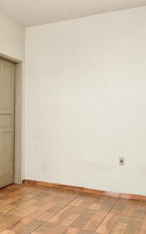 Casa para alugar com 80m², 1 quarto e sem vaga Casa para alugar com 80m², 1 quarto e sem vagaSala
