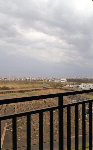 Apartamento para alugar com 50m², 2 quartos e 1 vagaSacada