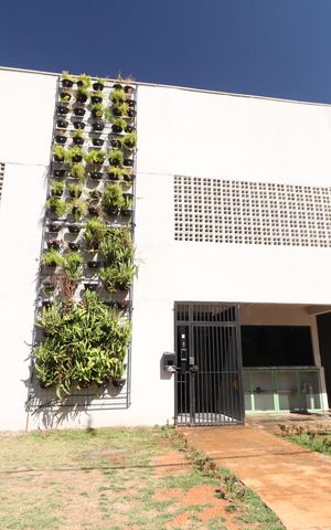 Apartamento para alugar com 50m², 2 quartos e 1 vagaFachada