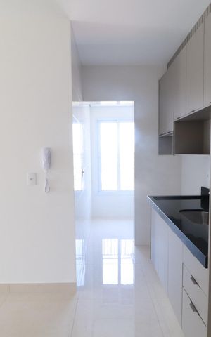 Apartamento para alugar com 72m², 2 quartos e 2 vagasCozinha 
