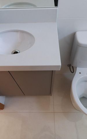 Apartamento para alugar com 72m², 2 quartos e 2 vagasBanheiro 