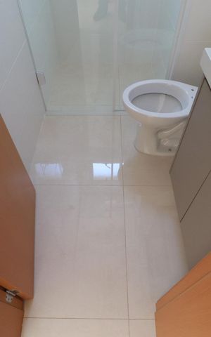Apartamento para alugar com 72m², 2 quartos e 2 vagasBanheiro suite 