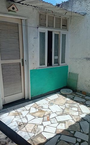 Casa à venda com 85m², 2 quartos e sem vaga Casa à venda com 85m², 2 quartos e sem vagaÁrea externa