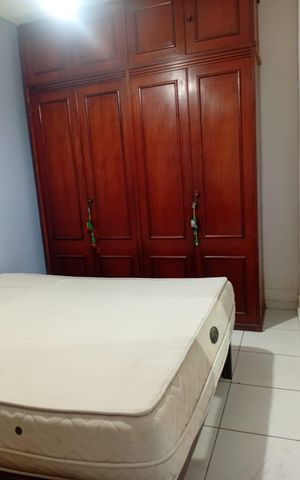 Casa à venda com 85m², 2 quartos e sem vaga Casa à venda com 85m², 2 quartos e sem vagaQuarto