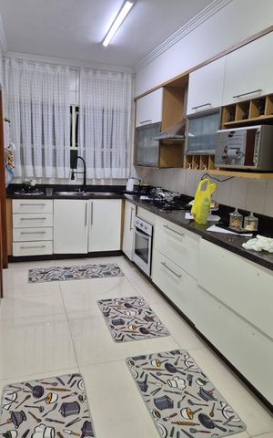 Apartamento à venda com 130m², 3 quartos e 3 vagas