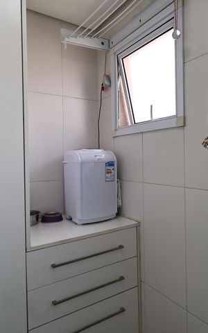 Apartamento à venda com 82m², 3 quartos e 2 vagas Apartamento à venda com 82m², 3 quartos e 2 vagasLavanderia