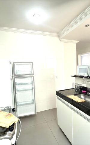 Apartamento à venda com 70m², 2 quartos e 1 vagaCozinha e Área de Serviço