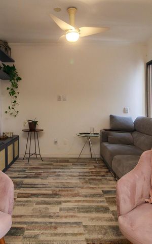 Apartamento à venda com 87m², 3 quartos e 2 vagas Apartamento à venda com 87m², 3 quartos e 2 vagasSala
