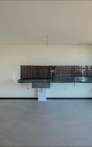 Apartamento à venda com 93m², 2 quartos e 2 vagas Apartamento à venda com 93m², 2 quartos e 2 vagasCozinha
