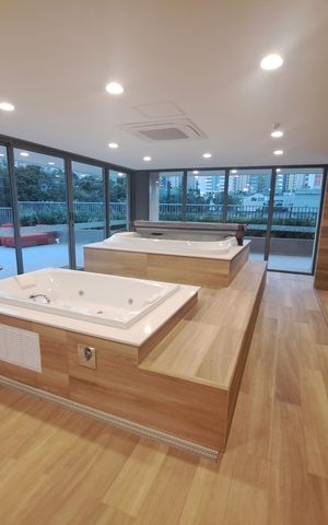 Apartamento à venda com 93m², 2 quartos e 2 vagas Apartamento à venda com 93m², 2 quartos e 2 vagasÁrea externa