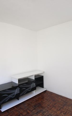 Apartamento para alugar com 38m², 2 quartos e 1 vagaSala