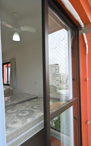 Apartamento para alugar com 31m², 1 quarto e 1 vagaVaranda
