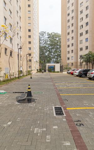 Apartamento à venda com 32m², 2 quartos e sem vaga Apartamento à venda com 32m², 2 quartos e sem vagaÁrea Comum