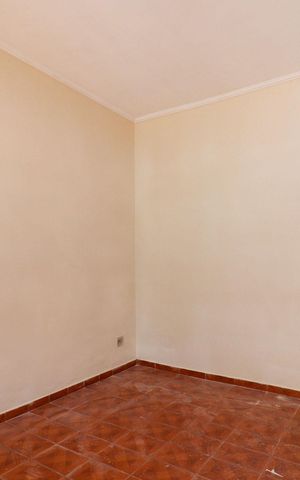 Casa à venda com 154m², 3 quartos e 2 vagas Casa à venda com 154m², 3 quartos e 2 vagasSala
