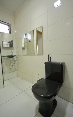 Casa à venda com 225m², 2 quartos e 3 vagasBanheiro 