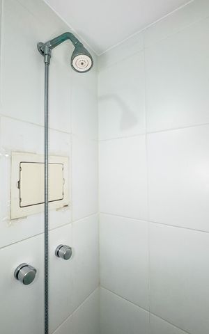 Apartamento para alugar com 85m², 2 quartos e 2 vagasBanheiro