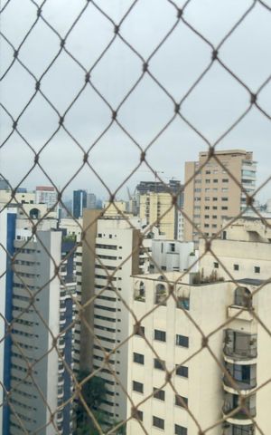Apartamento para alugar com 85m², 2 quartos e 2 vagasVista