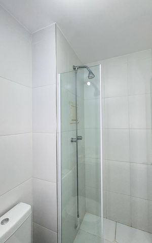Apartamento para alugar com 85m², 2 quartos e 2 vagasBanheiro