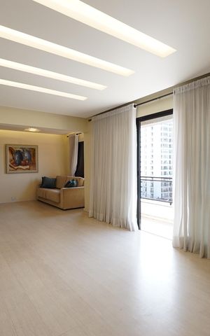Apartamento à venda com 110m², 2 quartos e 2 vagasSala