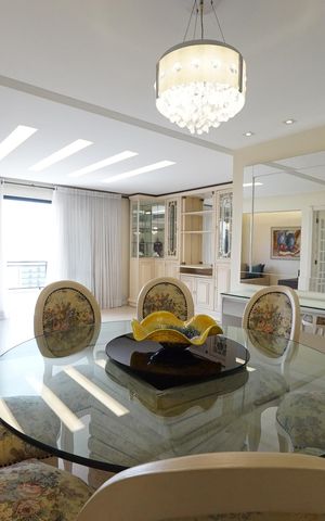 Apartamento à venda com 110m², 2 quartos e 2 vagasSala
