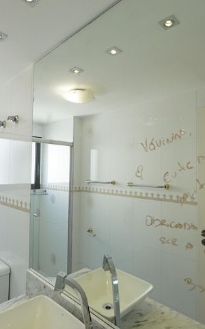 Apartamento à venda com 110m², 2 quartos e 2 vagasBanheiro