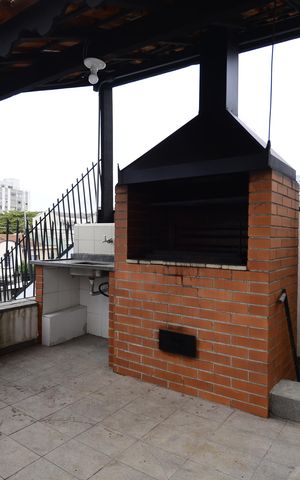 Apartamento à venda com 110m², 2 quartos e 2 vagasChurrasqueira