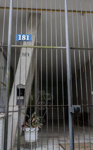 Apartamento à venda com 46m², 1 quarto e sem vaga Apartamento à venda com 46m², 1 quarto e sem vagaFachada