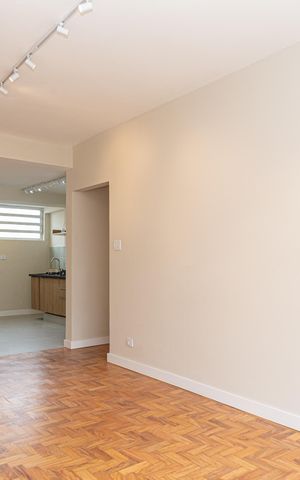 Apartamento à venda com 84m², 3 quartos e sem vaga Apartamento à venda com 84m², 3 quartos e sem vagaSala