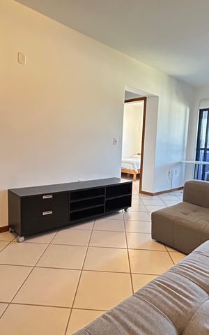 Apartamento para alugar com 75m², 2 quartos e 1 vaga Apartamento para alugar com 75m², 2 quartos e 1 vagaSala