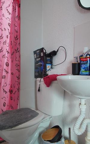 Apartamento para alugar com 44m², 2 quartos e 1 vagaBanheiro Corredor