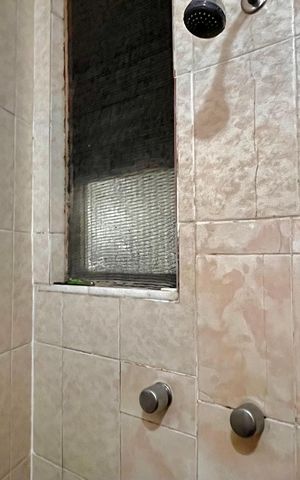 Apartamento à venda com 47m², 1 quarto e sem vaga Apartamento à venda com 47m², 1 quarto e sem vagaBanheiro