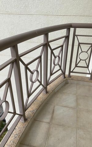 Studio para alugar com 35m², 1 quarto e sem vaga Studio para alugar com 35m², 1 quarto e sem vagaVaranda