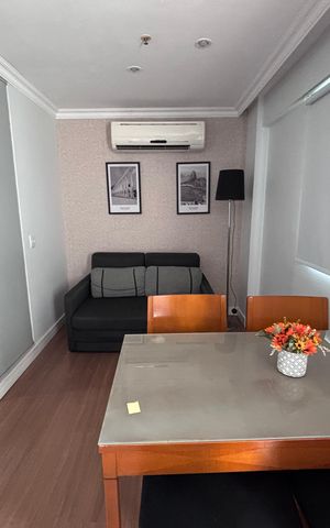 Studio para alugar com 35m², 1 quarto e sem vaga Studio para alugar com 35m², 1 quarto e sem vagaSala e quarto