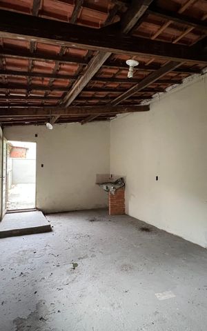 Casa para alugar com 357m², 7 quartos e 8 vagas Casa para alugar com 357m², 7 quartos e 8 vagasÁrea de serviço 3