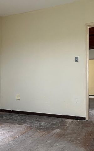 Casa para alugar com 357m², 7 quartos e 8 vagas Casa para alugar com 357m², 7 quartos e 8 vagasQuarto 1