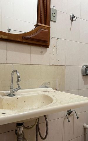 Casa para alugar com 357m², 7 quartos e 8 vagas Casa para alugar com 357m², 7 quartos e 8 vagasBanheiro social