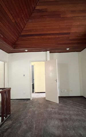 Casa para alugar com 357m², 7 quartos e 8 vagas Casa para alugar com 357m², 7 quartos e 8 vagasSala 2
